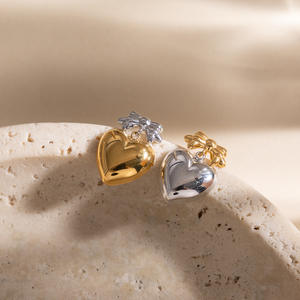 Conjuntos de Joyería de Moda, Nueva Colección 2026, Antialérgicos, con Múltiples Dijes, Chapados en Oro de 18k, Acero Inoxidable, Resistentes al Agua, Collar con Corazón - Product Image 4