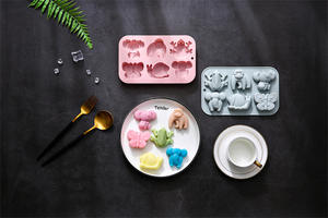 Moldes de Silicona Antiadherentes con Diseño de Animales, Reutilizables, de Grado Alimenticio, Lindos Moldes Magnéticos de Silicona para Chocolate, Dulces y Hielo - Product Image 6