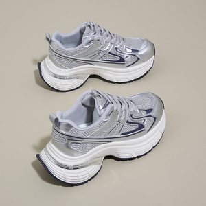 Zapatillas de Marca para Mujer, Talla Grande, Estilo Deportivo, Color Negro, con Diseño Grueso - Product Image 4