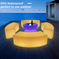 Ensemble de meubles de jardin lumineux à LED pour salon extérieur, comprenant chaises, tables et canapés sectionnels, idéal pour les fêtes et événements (Dropshipping)