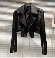 Nouveau manteau de fourrure d'hiver court pour femmes recadrée fermeture éclair en cuir suédé Sherpa doublé fausse veste épaissie revers pour la moto