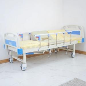 Lit médicalisé manuel Lohas ZF 02P multifonctionnel à zone centrale pivotante pour les soins aux personnes âgées et la réadaptation - Product Image 4