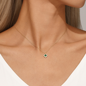 Collier pour femmes à la mode avec fleur en zircon vert, argent 925 plaqué or 18 carats - Product Image 4