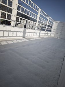 हॉओ 371hp बाड़ कार्गो परिवहन ट्रक नए यूरो 2 भारी ट्रक 8x4 ड्राइव व्हील डीजल सिंगल एक्सप्रेस परिवहन के लिए एकल - Product Image 5