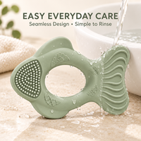 Anneau de dentition pour bébé en silicone en forme de poisson, texture écaille, queue ondulée côtelée, facile à saisir, qualité alimentaire, sans couture, OEM, vente en gros