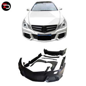 Kit Carrozzeria Stile Wad in Vendita, Paraurti Anteriore, Parafanghi, Minigonne Laterali per <span class=keywords><strong>Mercedes</strong></span> Classe <span class=keywords><strong>E</strong></span> Coupé W207 E200 260 360 500 CGI - Product Image 1