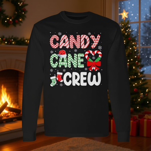 Camiseta de manga larga Candy Cane Crew con diseño navideño para diversión familiar - Product Image 3