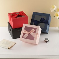 Boîte d'emballage cadeau de luxe haut de gamme avec logo personnalisé, fenêtre transparente en PVC, portable, écologique, réutilisable, avec nœud en ruban, pour mariage