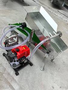 Machine de lavage d'or portable avec pompe à moteur à essence de 1 et 2 pouces, pour la prospection et la séparation de l'or, et canal de lavage vibrant - Product Image 4