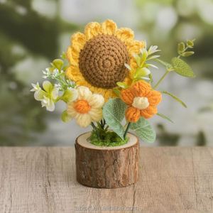 Maceta de Flores Tejida a Mano con Rosas y Girasoles para Decoración del Hogar - Product Image 5