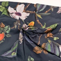 Tissu satiné imprimé 100% polyester pour vêtements féminins, matière de fabrication de sacs