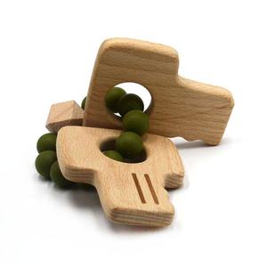 Hochets et bracelet de dentition en bois de perles en silicone pour bébés jouets souples en gros - Product Image 6