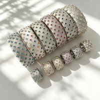 18K Vergoldetes Gebürstetes Zierliches Milgrain Edelstein-Schmuckset Armreif und Ring für Damen Tägliches Tragen und Casual-Stil Armreif-Ring-Set