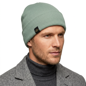 Bonnet d'hiver unisexe en gros, personnalisable avec logo, en polyester/coton côtelé, épais et chaud, pour la randonnée, couleur unie, tricoté, haute qualité, pour la plage - Product Image 1
