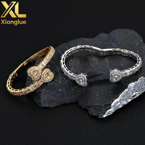 กำไลข้อมือรูปหัวใจประดับเพชรแบบหนีบ รุ่น QK060503 ชุบเคลือบ 0.3 มม. สำหรับทุกเพศ - Product Image 4