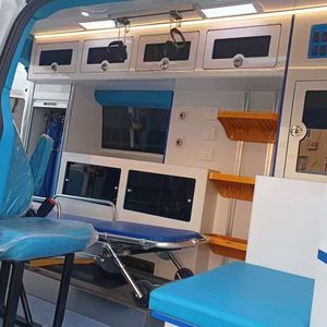 <span class=keywords><strong>Ambulance</strong></span> SAIC Maxus 4x4 ICU, véhicule de transport médical pour le transfert de patients en cas d'urgence hospitalière - Product Image 6