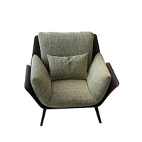 Fauteuil de luxe léger de designer italien, canapé individuel minimaliste pour mobilier de maison, idéal pour petits et grands appartements, salons et balcons