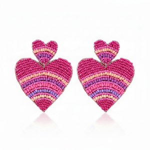 Boucles d'oreilles légères faites à la main avec pompons et perles de verre brodées pour les soirées - Product Image 1