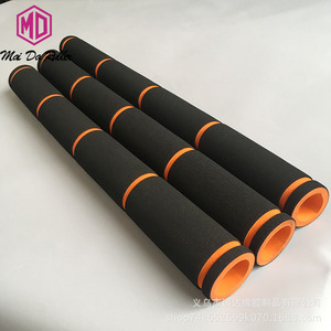Tube en mousse NBR Mai Da Roller Sponge, cylindre noir et orange, épaisseur de paroi 5 mm, pour amortissement et utilisation comme poignée - Product Image 4