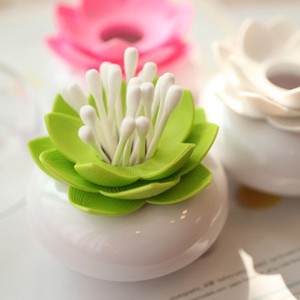 Soporte Creativo para Hisopos de Algodón con Tapa, Soporte de Plástico para Palillos, Accesorio Novedoso para Escritorio - Product Image 3