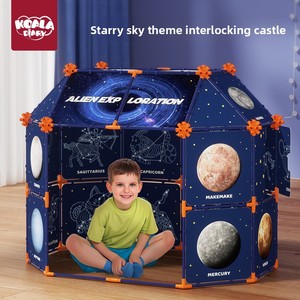 Jouet de construction en papier pour enfants, kit de construction de forteresse sur le thème de l'espace avec panneaux muraux - Product Image 4