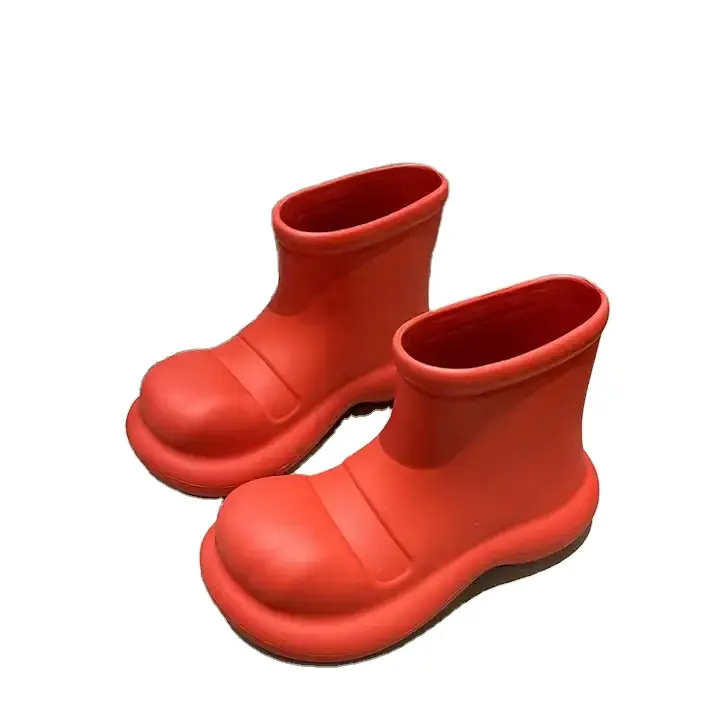 Femmes nouveau Style mode bottes de pluie imperméable court jardin cheville chaussures pour été et hiver anti-dérapant matériau souple