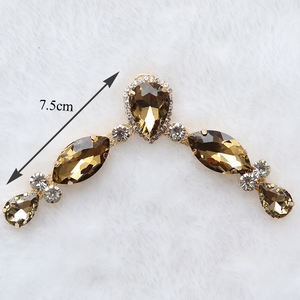 Hotsell verre strass soudage fait à la main boucles de chaussures en métal pour <span class=keywords><strong>havaianas</strong></span> tongs accessoires de décoration en métal - Product Image 5