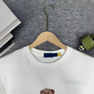 T-shirt décontracté blanc à col rond en coton pur avec broderie 3D effet poudre motif <span class=keywords><strong>petit</strong></span> ours R~L style européen-américain - Product Image 3