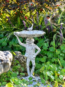 Mangeoire à oiseaux en fonte pour terrasses et cours extérieures Support à suspendre Ajoute des ornements de <span class=keywords><strong>jardin</strong></span> élégants Balcons Décorations de cour - Product Image 5
