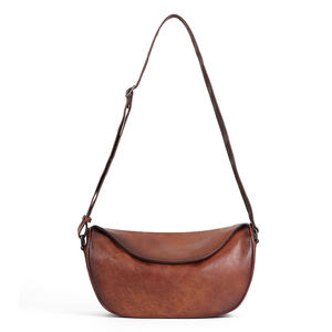 Bolso Bandolera de Cuero Marrón Oscuro Premium OEM, Estilo Dumpling, para Mujer - Product Image 4