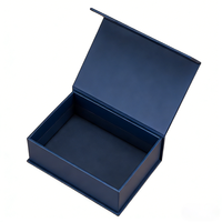Boîte en carton rigide personnalisée de luxe avec dorure à chaud et revêtement UV, fermeture magnétique et ruban pour emballage haut de gamme