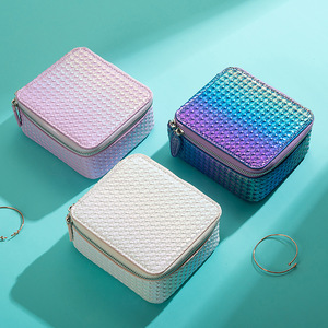 Boîte à bijoux portable en cuir PU avec fermeture éclair, étui de rangement léger et élégant pour colliers et bracelets, idéal pour les voyages - Product Image 2