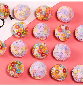 Großhandel 21 mm Bubblegum Round Acryl Perlen für Bügelstifte , 3D-Daisy Blume Plastikharz lose Perlen für Stiftherstellung