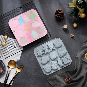 Moule en silicone pour arbre de Noël à 11 compartiments, outil de pâtisserie en ABS de qualité alimentaire pour la cuisson, découpage à la <span class=keywords><strong>colle</strong></span>, thème de Noël, emporte-pièce pour bonbons - Product Image 3