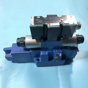R901052181 4WRZE16W8-150-7X/6EG24N9EK31/F1M Distributeur directionnel proportionnel à commande pilote à deux étages - Product Image 3