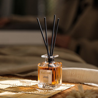 Arôme de qualité supérieure pour ensemble de diffuseurs à roseaux Diffuseur de parfum longue durée pour la fraîcheur de l'air intérieur Vente à chaud pour les environnements de bébé