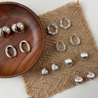 Inspiré coréen 925 argent irrégulier ovale coquille givré coeur boucles d'oreilles blogueur préféré Ins coffret cadeau d'anniversaire à la mode