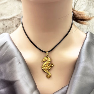 Summer Hawaiian Fashion Pendant Necklaces 316L Stainless Steel Jewelry 14k 18k Pvd Gold Plated Sea Seashell Necklace for Women - Product Image 5