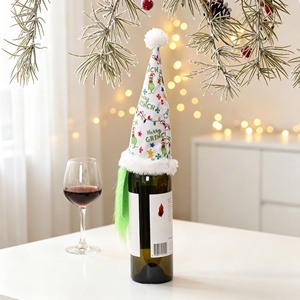 Funda Decorativa para Botella de Vino con Diseño de Gnomo Navideño, Adorno para Mesa de Fiesta, Regalo - Product Image 4