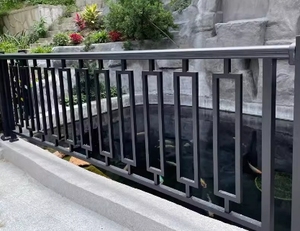 Rampe d'<span class=keywords><strong>escalier</strong></span> en alliage d'aluminium robuste et durable, revêtement <span class=keywords><strong>PVC</strong></span>, design contemporain, <span class=keywords><strong>garde</strong></span>-<span class=keywords><strong>corps</strong></span> exclusif pour villas extérieures - Product Image 4