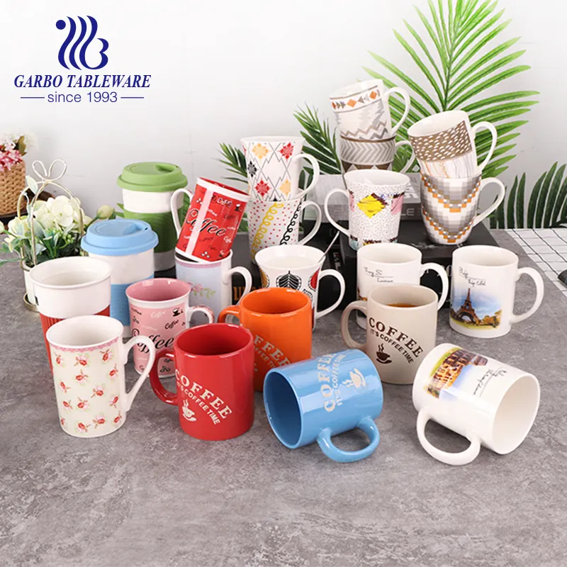 Venta al por mayor de varios diseños de promoción Taza de cerámica barata clásica de agua caliente de porcelana taza de café con asa