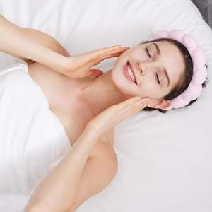 Vente chaude calme fille haute qualité éponge Spa bandeaux pour laver le visage maquillage <span class=keywords><strong>et</strong></span> soins de la peau masque facial Logo personnalisé - Product Image 5