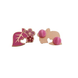 Alfileres de insignia de hoja de árbol rosa de diseño personalizado de alta calidad estilo moderno envío rápido para todas las ocasiones - Product Image 1