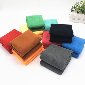 <span class=keywords><strong>Serviette</strong></span> <span class=keywords><strong>de</strong></span> nettoyage microfibre 40x40CM 300GSM haute absorption pour le detailing automobile et la cuisine - Product Image 2