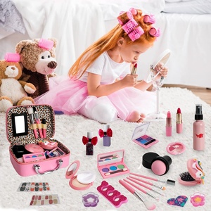 Real Pretend Play New Product Girls Beauty Toy <b>Make</b>-up Bag Set for Kids - Product Image 6