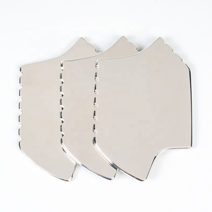 Ferramenta de Gua Sha para Cuidados com a Pele Masculina em Aço Inoxidável de Grau Médico, Gua Sha de Aço Prata Genuíno - Product Image 3