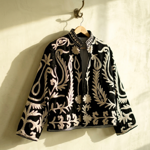 Chaqueta de Terciopelo Negro Premium para Mujer, Elegante Cuello Mao, Corte Cómodo, Blazer, Abrigo, Ropa Festiva para Fiestas - Product Image 1