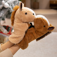 Nouveauté : Marionnette à main en peluche en forme de cheval, animal en peluche, décoration de la maison, cadeau du Nouvel An, poupée en peluche douce en forme de cheval