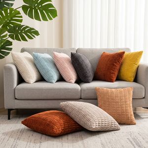 Housse de <span class=keywords><strong>coussin</strong></span> en velours côtelé texturé de qualité supérieure - Housse de <span class=keywords><strong>coussin</strong></span> carrée unie douce pour canapé, lit, décoration de bureau - Product Image 2