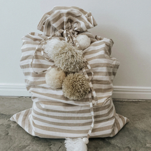Gingham Santa Sack With Pom Pom Drawstring Large <strong>Christmas</strong> Sack <strong>Wholesale</strong> <strong>Christmas</strong> <strong>Gift</strong> Bags - Product Image 2